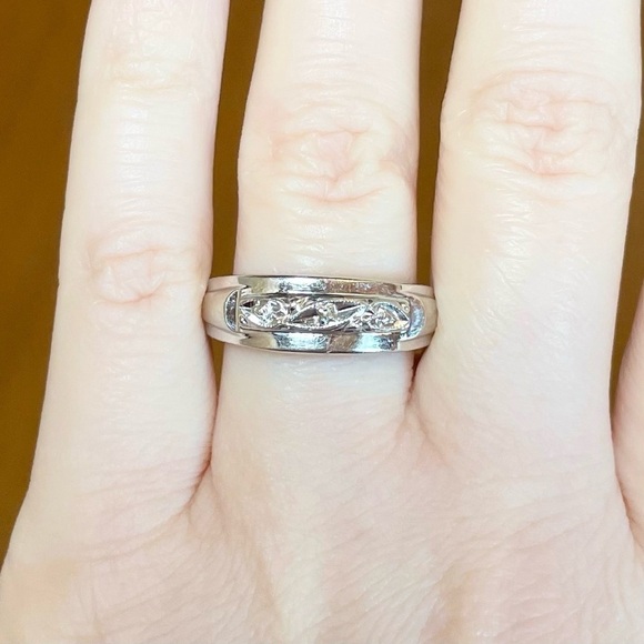 14K Loveland thick solid white gold 7mm vintage heavy size 9 band ring​​​​​​​ - Picture 4 of 11